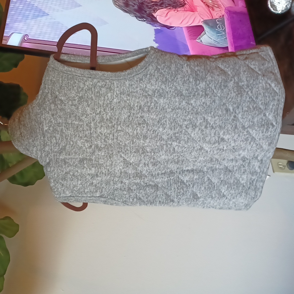 Vest - Picture 2 of 2